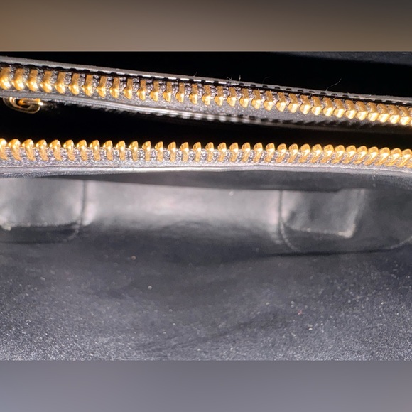 Michael Kors Mercer Gallery Medium Leather Satchel Tote Black Gold Lock Charm - Picture 11 of 16